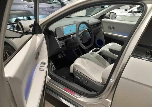 Hyundai IONIQ 5 cena 226700 przebieg: 5, rok produkcji 2023 z Ciechanów małe 137